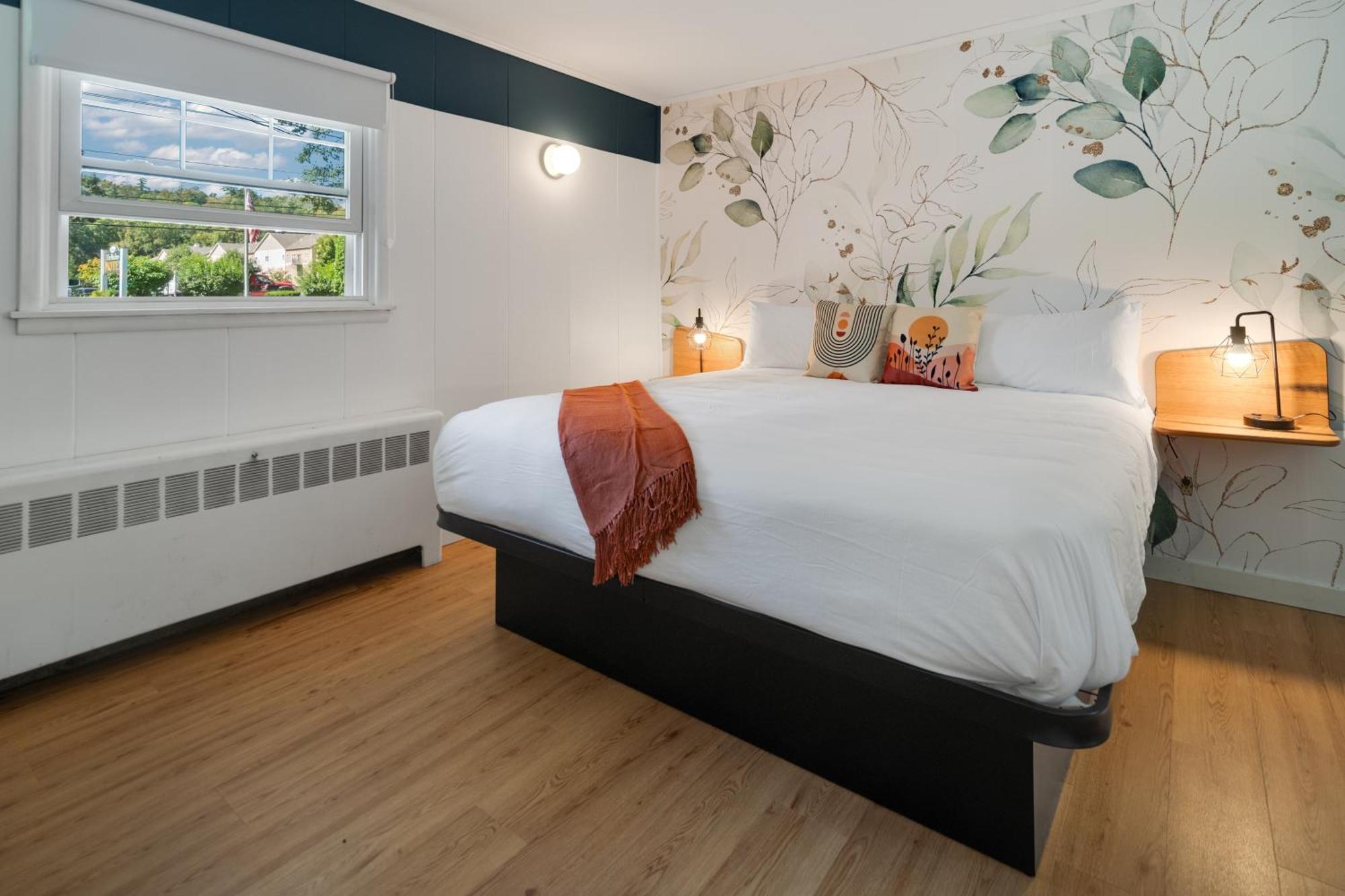 Birches Motel Saratoga Springs Bagian luar foto